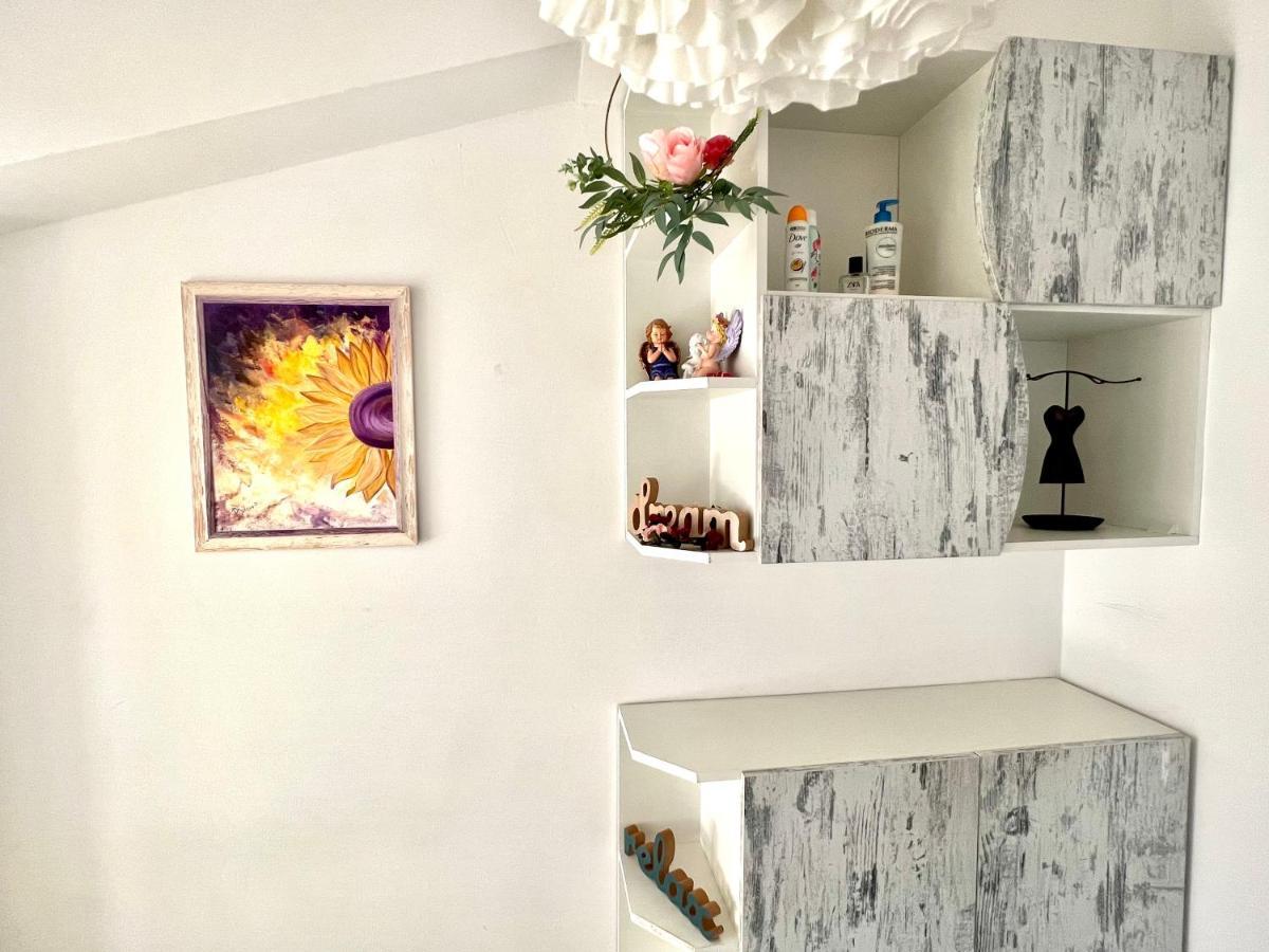 Town Place Apartment Kurdzhali Bagian luar foto